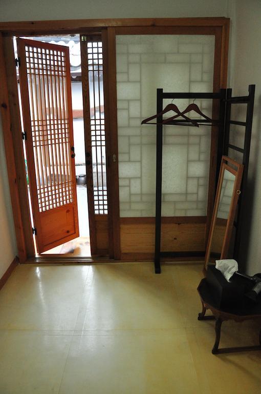 Hueahn Hanok Guesthouse Seul Camera foto